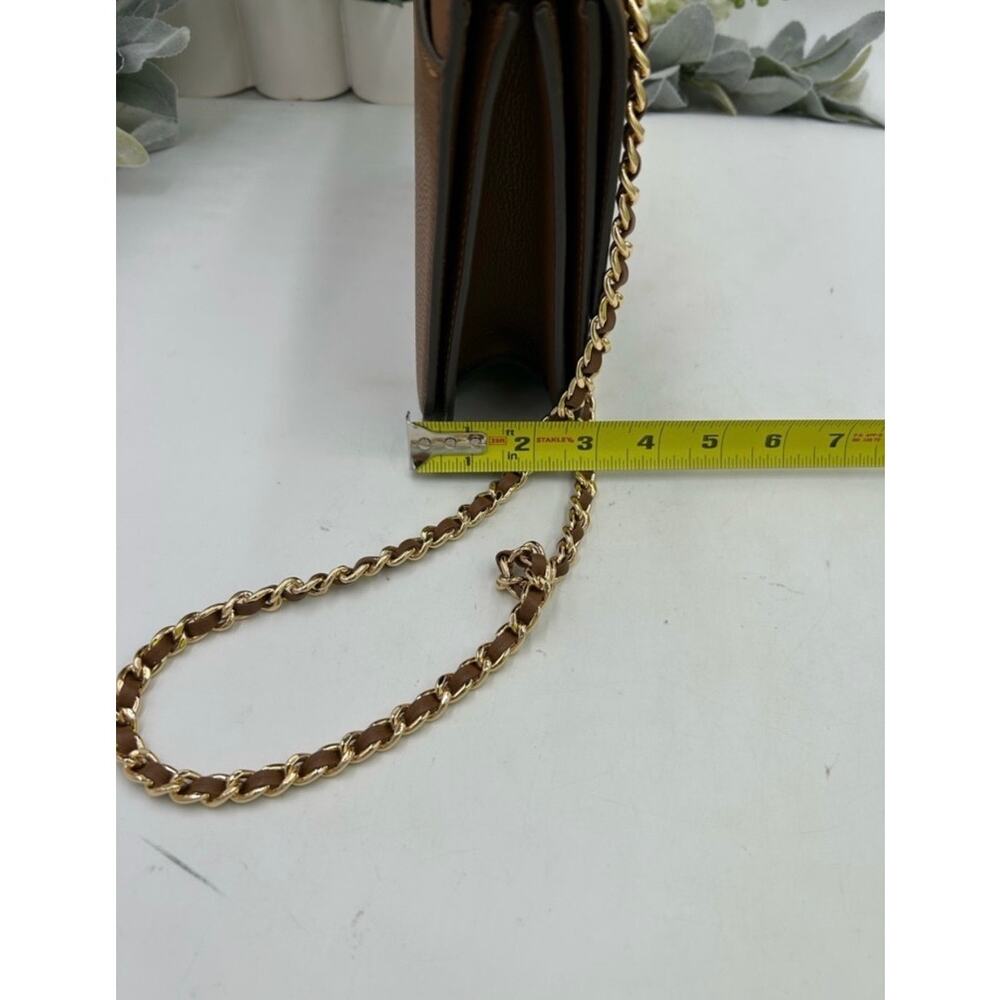 Women's TORY BURCH BRITTEN shoulder bag crafted in moose brown leather/ gold - Picture 6 of 10